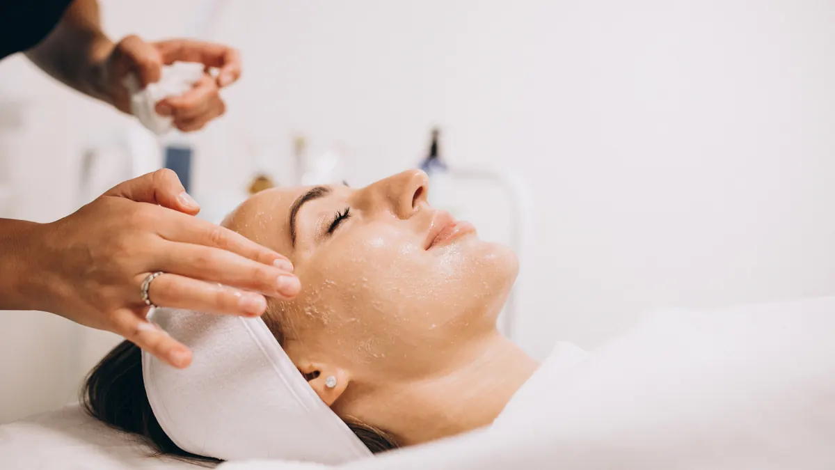 Peeling de Fenol: O Que É, Indicações, Resultados e Cuidados