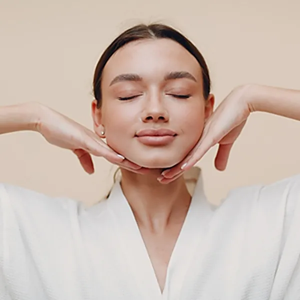 Procedimentos Faciais com a Dra. Raisa Resende